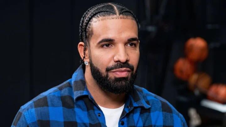 Drake FOMO Quebec